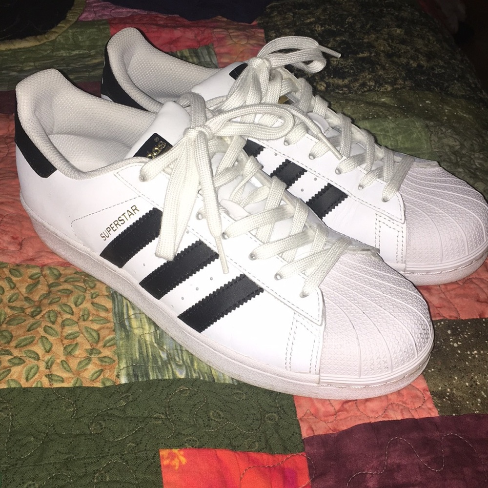 Adidas tennis shoes